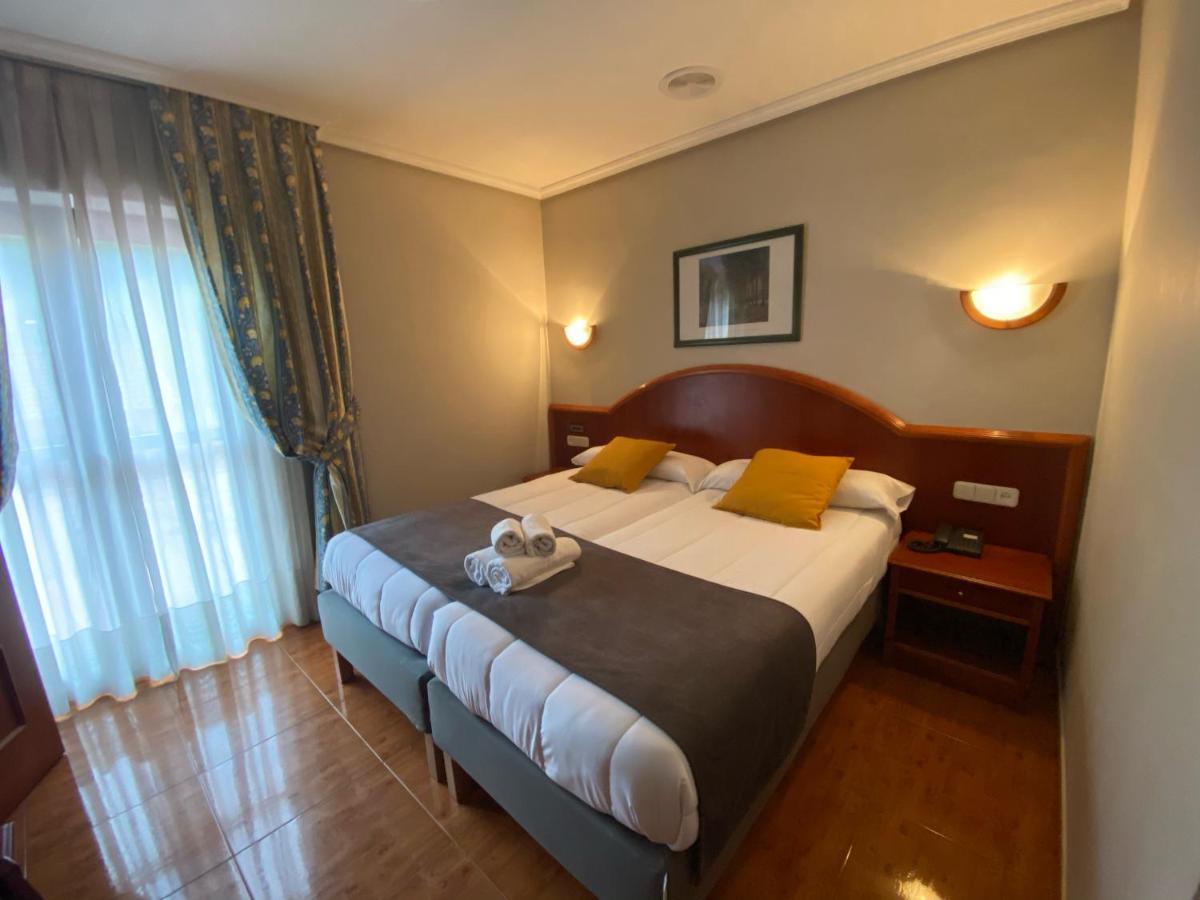 Hotel - Apartamentos Pena Santa Benia De Onis Exterior foto